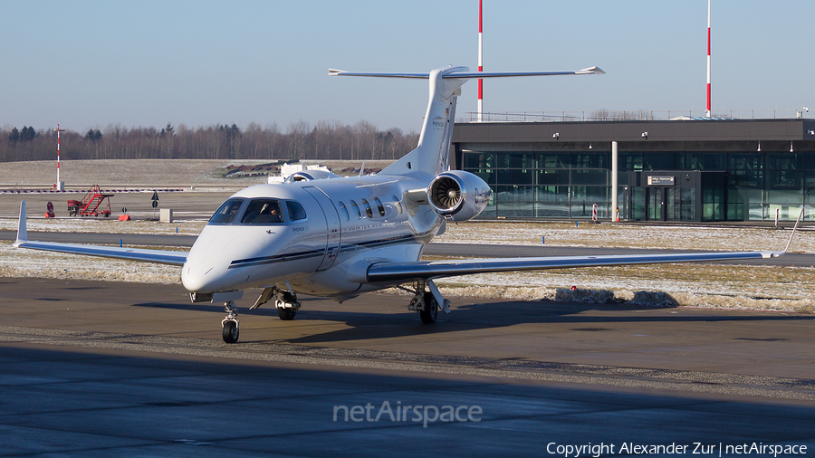 Star Wings Dortmund Embraer EMB-505 Phenom 300 (D-CCGM) | Photo 430294