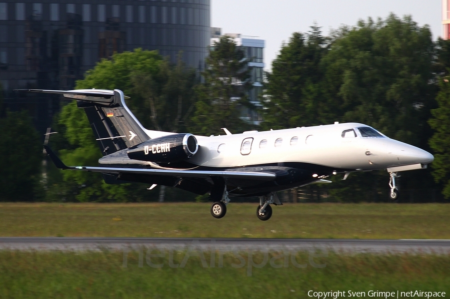 (Private) Embraer EMB-505 Phenom 300E (D-CCHH) | Photo 467674