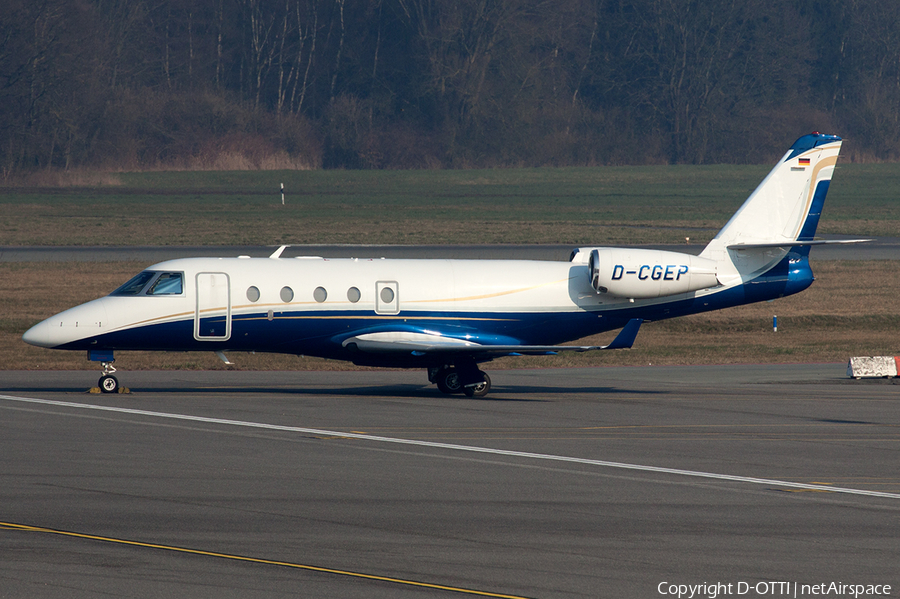 Windrose Air Jetcharter Gulfstream G150 (D-CGEP) | Photo 484384