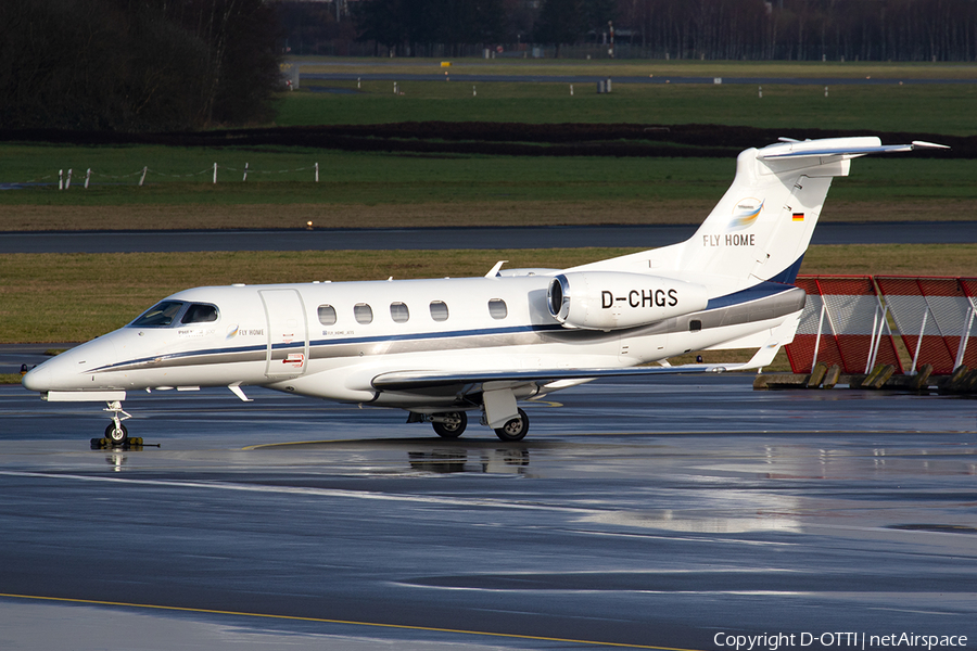 FlyHome Embraer EMB-505 Phenom 300 (D-CHGS) | Photo 374115