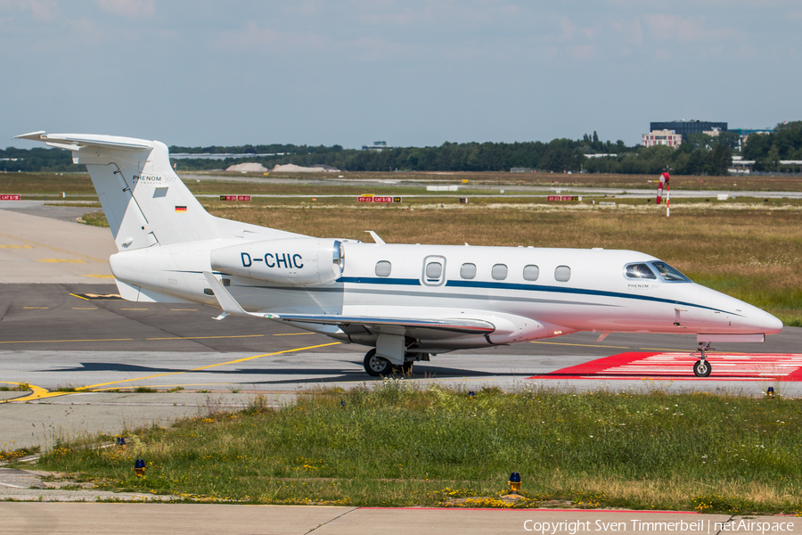 Air Hamburg Embraer EMB-505 Phenom 300 (D-CHIC) | Photo 391272