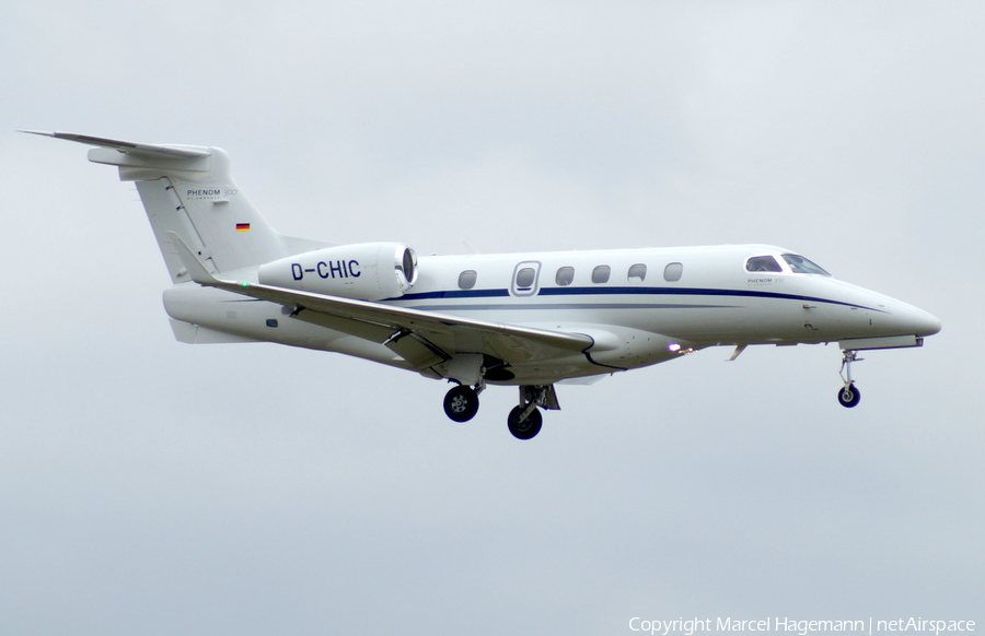 Air Hamburg Embraer EMB-505 Phenom 300 (D-CHIC) | Photo 124226