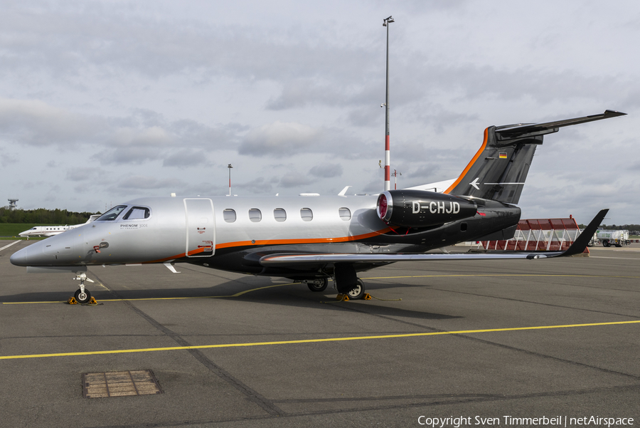 (Private) Embraer EMB-505 Phenom 300E (D-CHJD) | Photo 619368