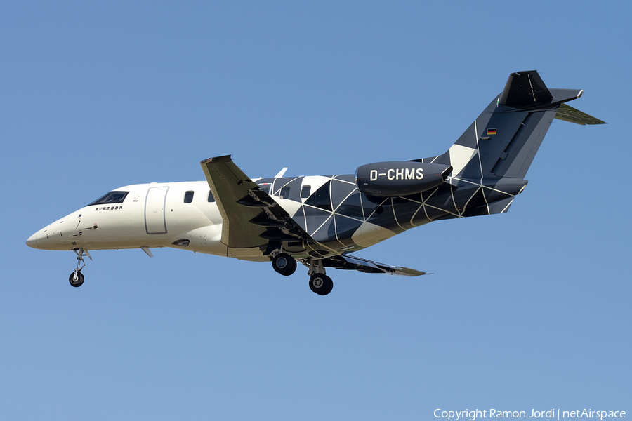 Platoon Aviation Pilatus PC-24 (D-CHMS) | Photo 534959