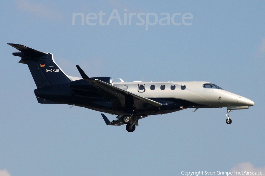 Air Hamburg Embraer EMB-505 Phenom 300 (D-CKJE) | Photo 452399