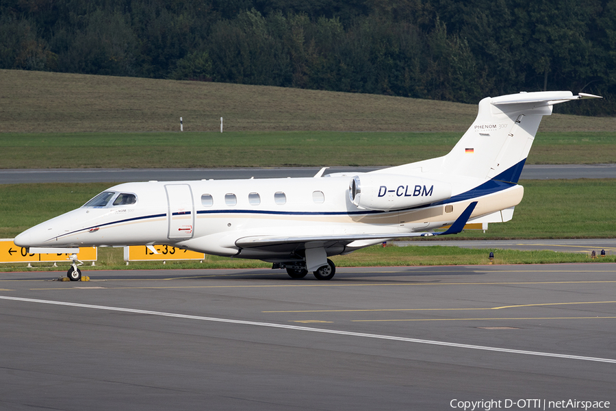 (Private) Embraer EMB-505 Phenom 300 (D-CLBM) | Photo 681635
