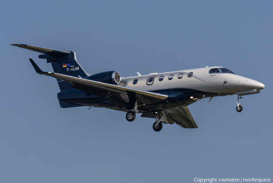 PAD Aviation Service Embraer EMB-505 Phenom 300E (D-CLUB) | Photo 518412