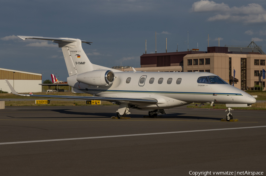 Luxaviation Germany Embraer EMB-505 Phenom 300 (D-CMMP) | Photo 391322