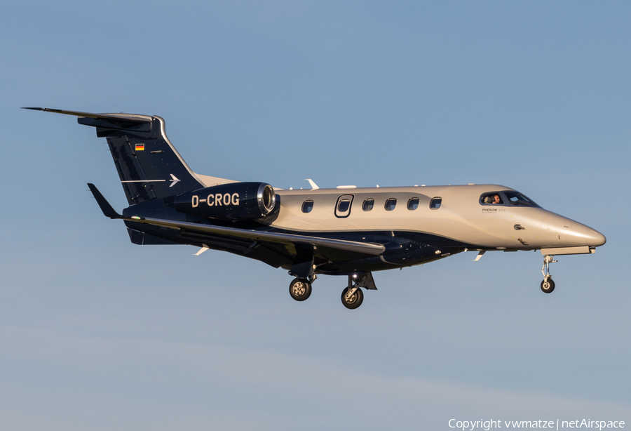 Air Hamburg Embraer EMB-505 Phenom 300E (D-CROG) | Photo 478068