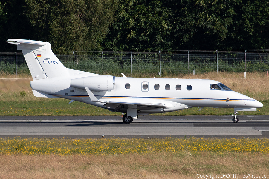 Luxaviation Germany Embraer EMB-505 Phenom 300 (D-CTOR) | Photo 392095