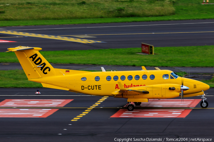 ADAC Luftrettung (Aero-Dienst) Beech King Air 350 (D-CUTE) | Photo 349669