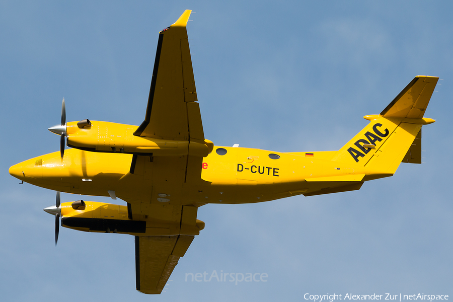 ADAC Luftrettung (Aero-Dienst) Beech King Air 350 (D-CUTE) | Photo 246735