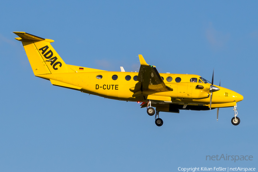 ADAC Luftrettung (Aero-Dienst) Beech King Air 350 (D-CUTE) | Photo 410817