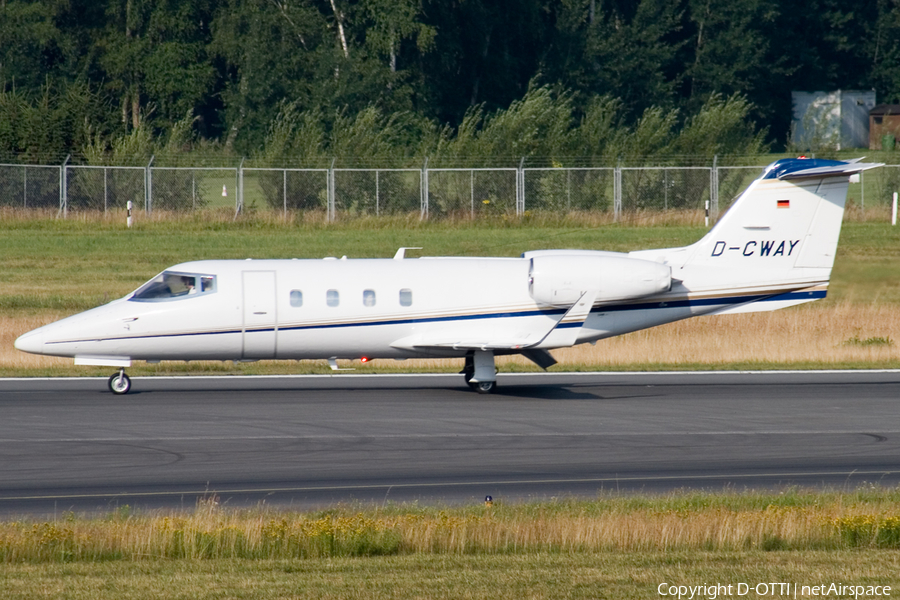Silver Bird Flugcharter Learjet 55C/ER (D-CWAY) | Photo 162225