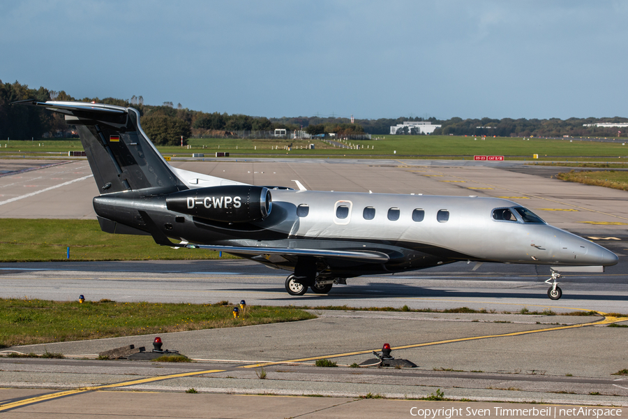 (Private) Embraer EMB-505 Phenom 300 (D-CWPS) | Photo 476088