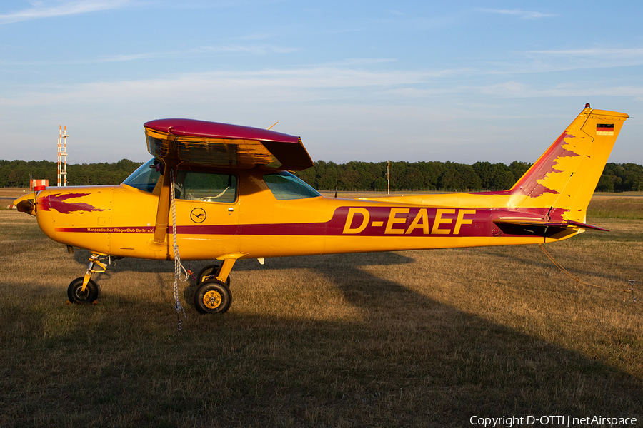 HFC Berlin Cessna 152 (D-EAEF) | Photo 583103