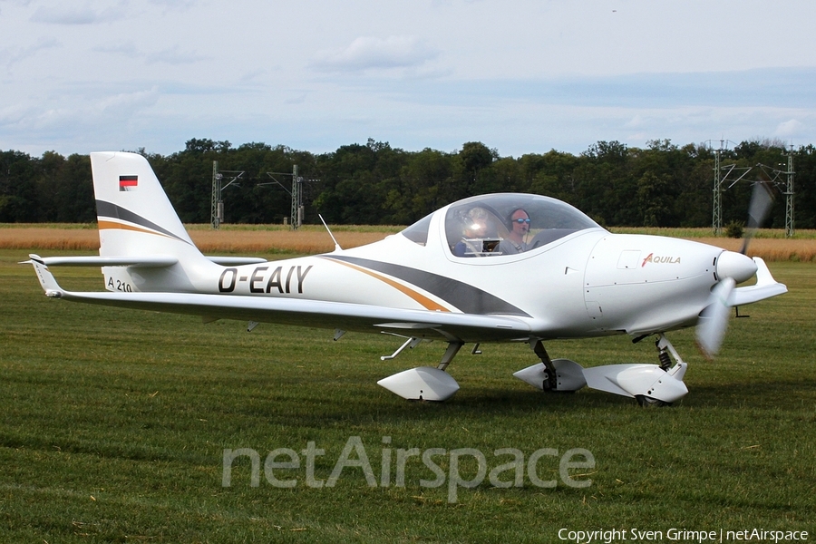 (Private) Aquila A210 (D-EAIY) | Photo 467419