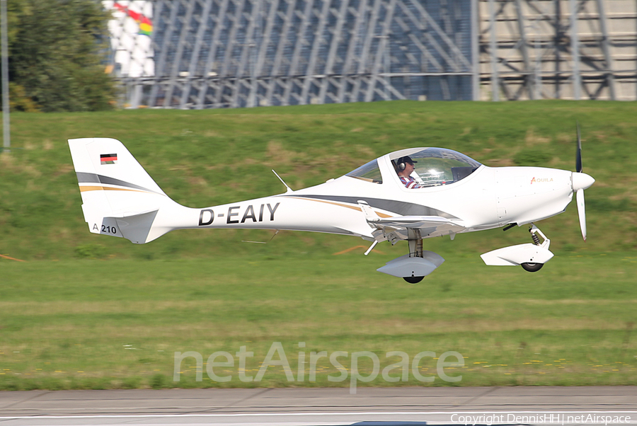 (Private) Aquila A210 (D-EAIY) | Photo 471697