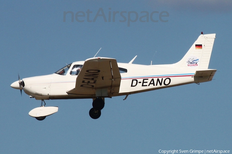 Flugschule Lübeck Piper PA-28-181 Archer II (D-EANO) | Photo 513413