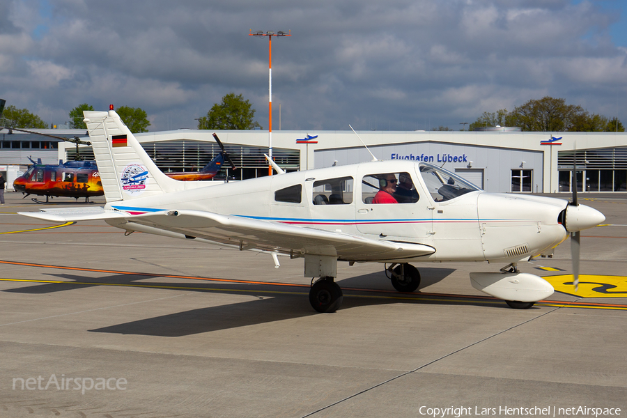 Flugschule Lübeck Piper PA-28-181 Archer II (D-EANO) | Photo 448102