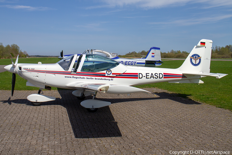 Flugschule Berlin-Brandenburg Grob G 115D (D-EASD) | Photo 239481