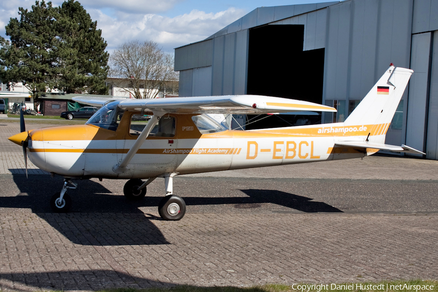 AirShampoo Flight Academy. Cessna F150M (D-EBCL) | Photo 545504