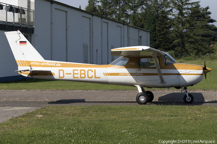 AirShampoo Flight Academy. Cessna F150M (D-EBCL) | Photo 594643