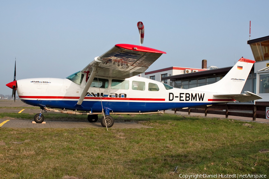 Milan Geoservice Cessna 207 Skywagon (D-EBMW) | Photo 548933