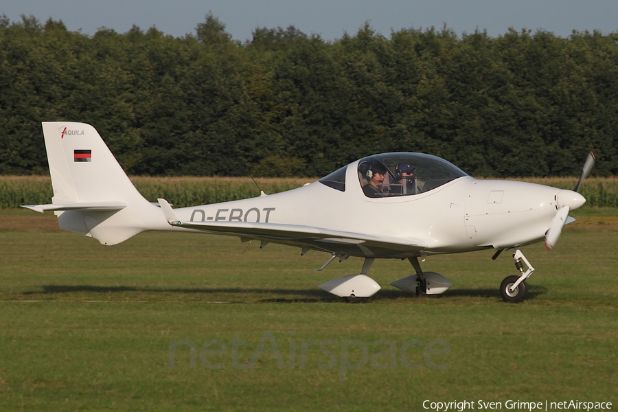 FSV Cumulus Uelzen Aquila A210 (D-EBOT) | Photo 584829