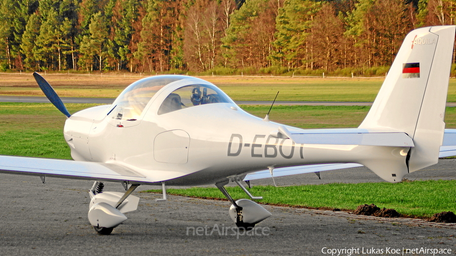 FSV Cumulus Uelzen Aquila A210 (D-EBOT) | Photo 104308