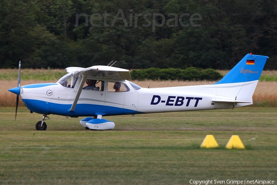 HFC Berlin Cessna F172N Skyhawk II (D-EBTT) | Photo 468644