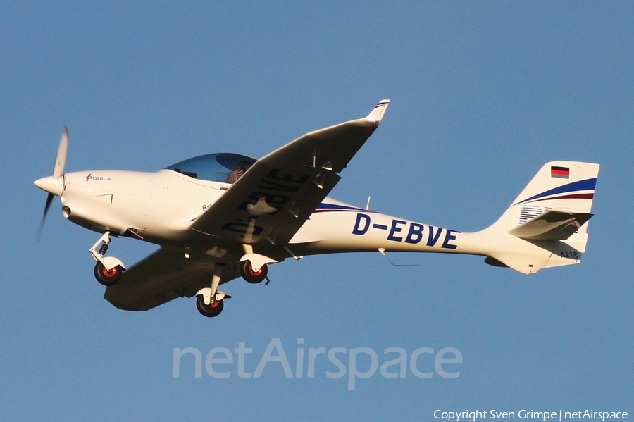 (Private) Aquila A211G (D-EBVE) | Photo 99338