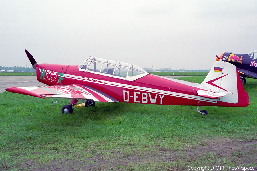 Fliegerrevue Airshow Team Zlin Z-226 Trener (D-EBWY) | Photo 146460