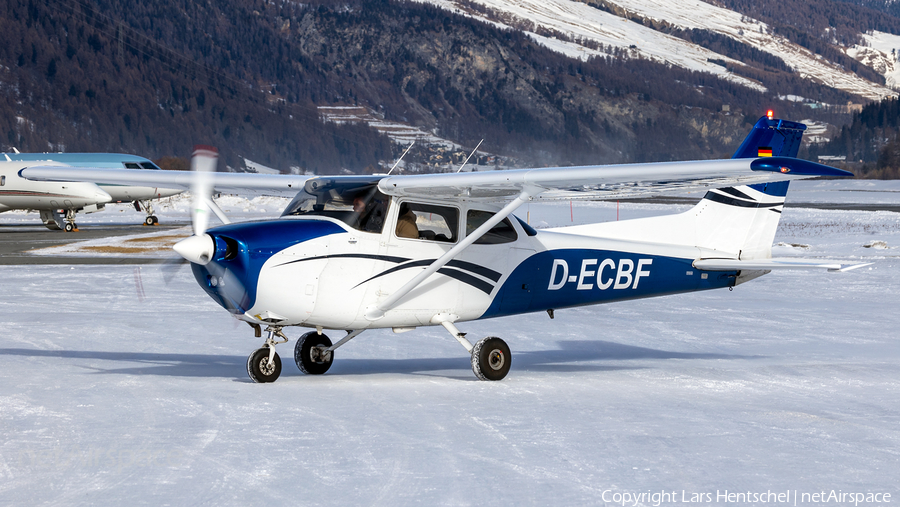 ISN Flugschule Baden Cessna 172N Skyhawk II (D-ECBF) | Photo 660887