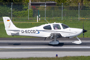 (Private) Cirrus SR20 G2 (D-ECCD) at  Hamburg - Fuhlsbuettel (Helmut Schmidt), Germany