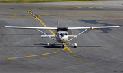 Air Hamburg Cessna 172S Skyhawk SP (D-ECCX) at  Hamburg - Fuhlsbuettel (Helmut Schmidt), Germany