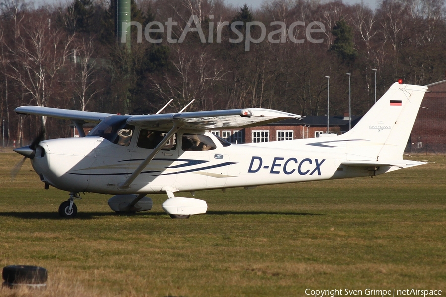 Air Hamburg Cessna 172S Skyhawk SP (D-ECCX) | Photo 432215