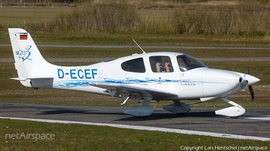 (Private) Cirrus SR20 G2 (D-ECEF) | Photo 505037