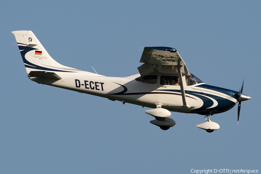 (Private) Cessna T182T Turbo Skylane TC (D-ECET) | Photo 164101