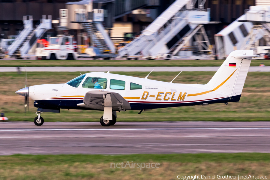 (Private) Piper PA-28RT-201T Turbo Arrow IV (D-ECLM) | Photo 153340