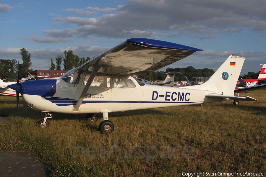 (Private) Cessna F172H Skyhawk (D-ECMC) | Photo 630687