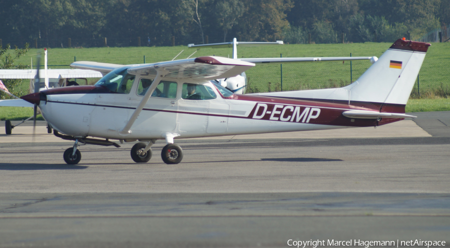 (Private) Cessna 172N Skyhawk (D-ECMP) | Photo 112981