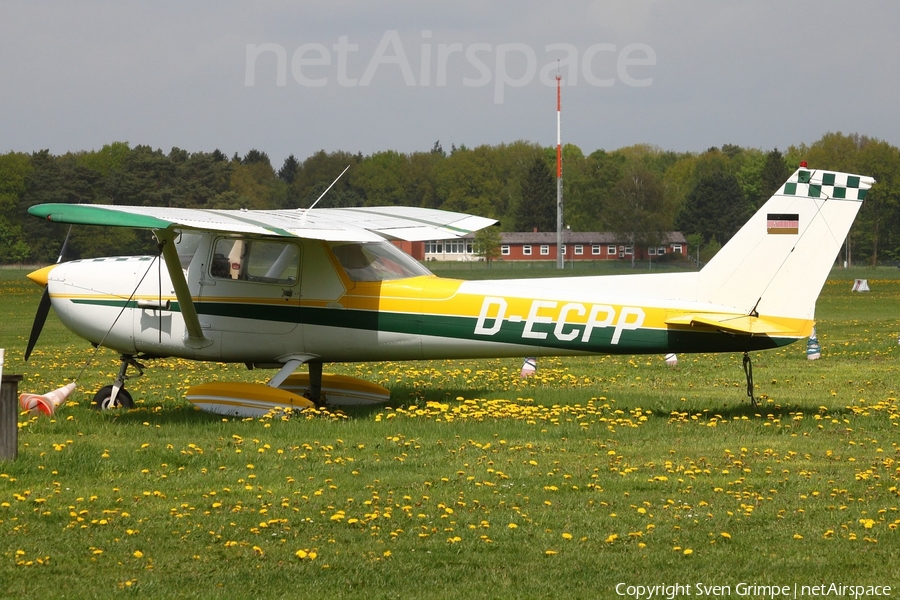 (Private) Cessna FRA150L Aerobat (D-ECPP) | Photo 26225