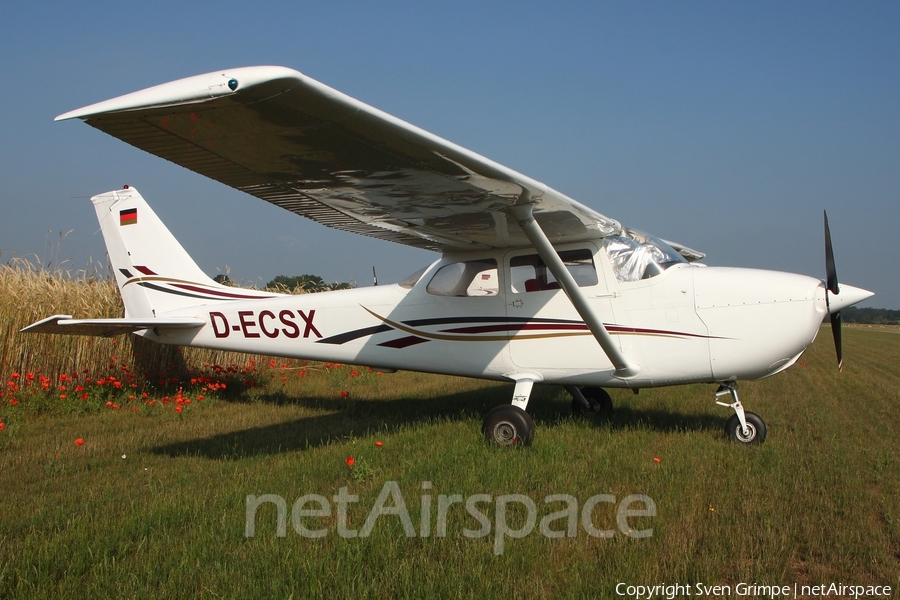 (Private) Cessna F172E Skyhawk (D-ECSX) | Photo 458125