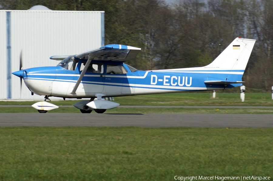 (Private) Cessna F172M Skyhawk (D-ECUU) | Photo 163901