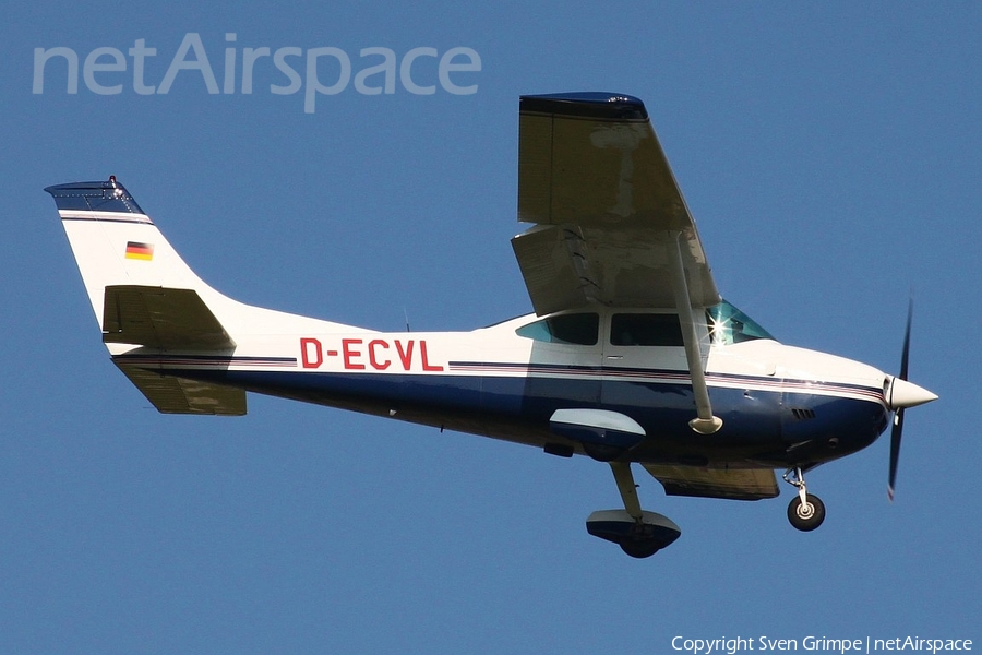 (Private) Cessna 182P Skylane (D-ECVL) | Photo 124367