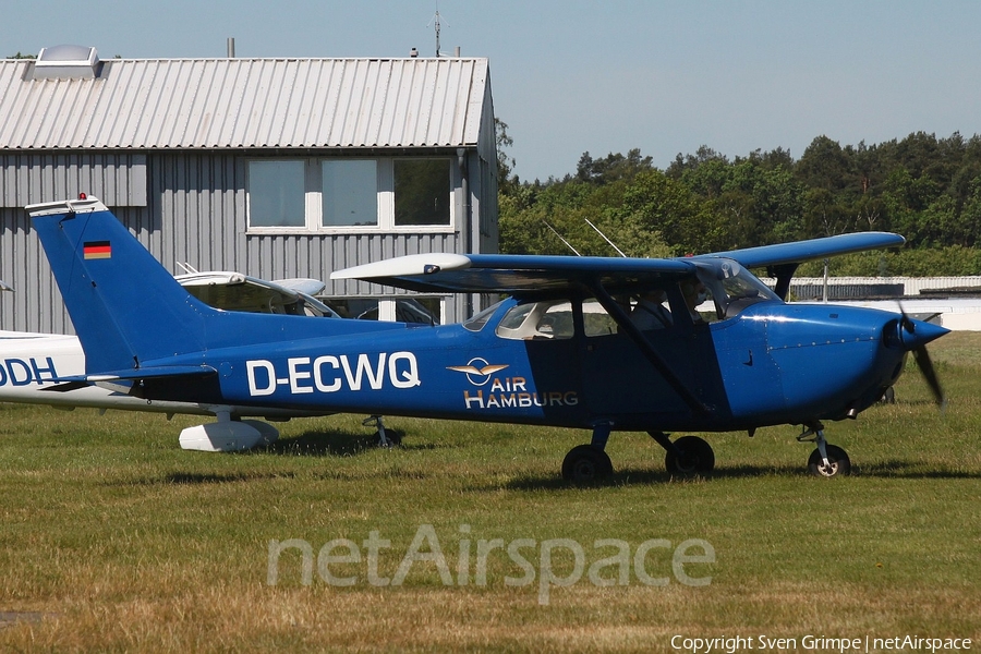 Air Hamburg Cessna F172M Skyhawk (D-ECWQ) | Photo 387554