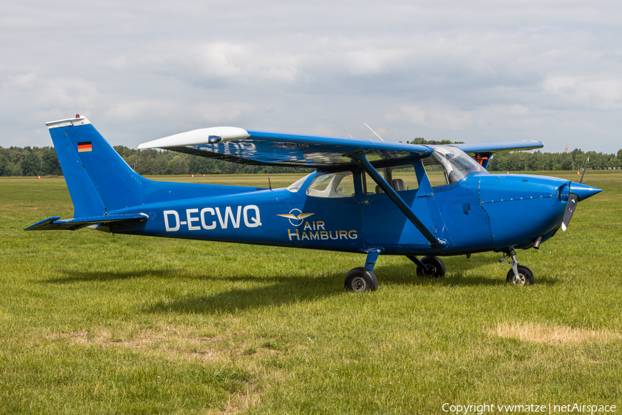 Air Hamburg Cessna F172M Skyhawk (D-ECWQ) | Photo 454721