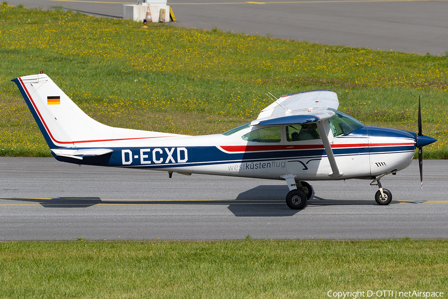 Westküstenflug Cessna 182P Skylane (D-ECXD) | Photo 183908