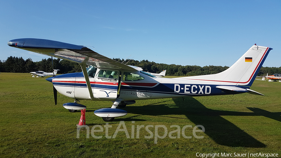 Westküstenflug Cessna 182P Skylane (D-ECXD) | Photo 586595
